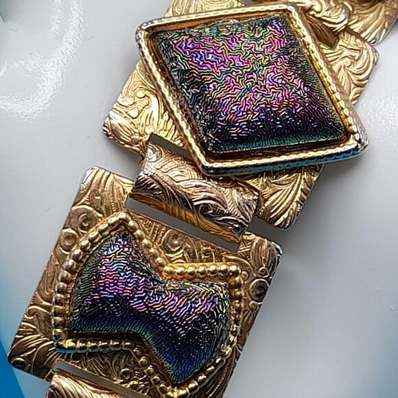Vintage 1950s Dichroic Glass Bracelet, Gold Tone Book Chain, Iridescent Stones - Picture 1 of 10